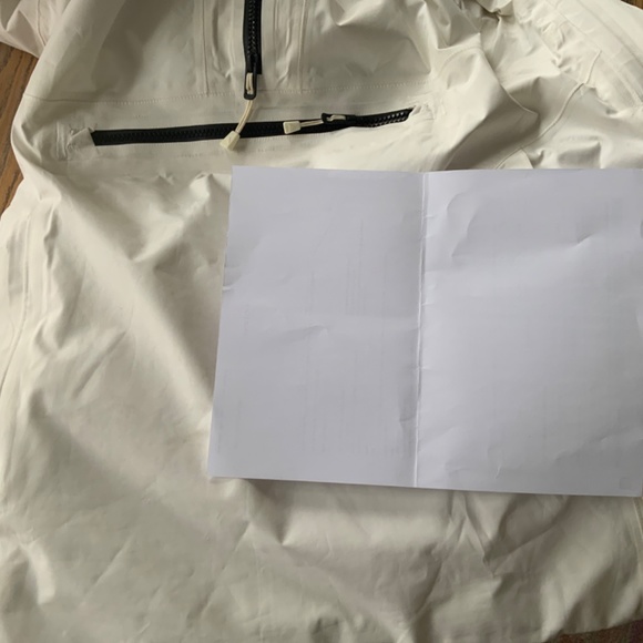 BURTON Gore-Tex pillowline anorak/off white/womens XL/non smoker - Picture 16 of 16